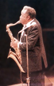 2C_21_Monterey84-Jaw2             