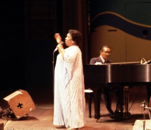 2c_07_Monterey79_Helen Humes and Gerry Wiggins    